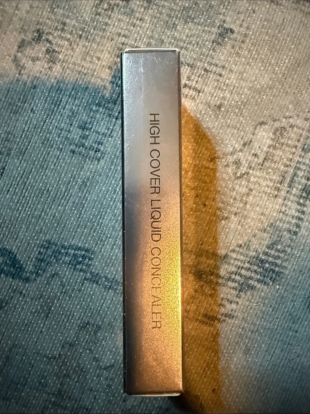 Luxe High Cover Liquid Concealer - Beige